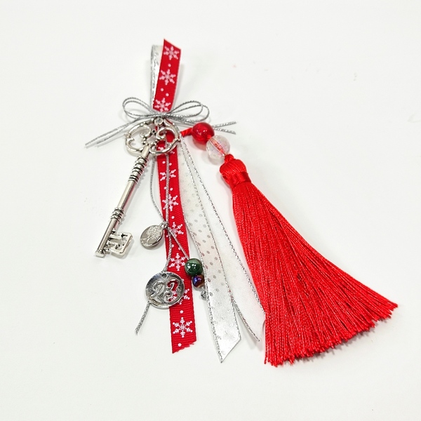 Γούρι 2023 μεταλλικό κλειδί με κόκκινη φούντα - κλειδί, μέταλλο, χριστουγεννιάτικα δώρα, γούρια, γούρι 2023 - 4