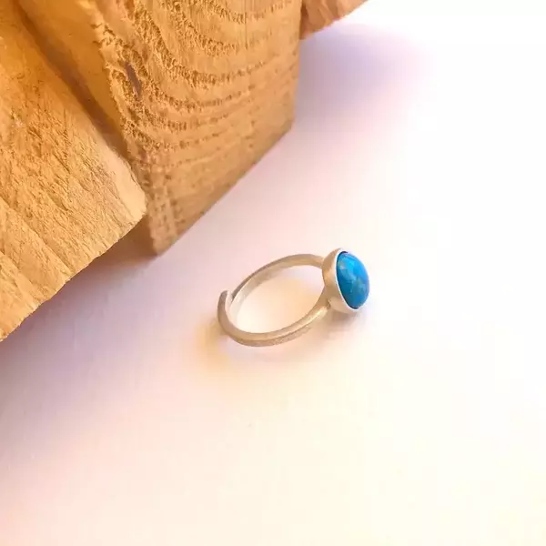 Χειροποίητο ασημένιο δαχτυλίδι με πέτρα "Turquoise Blue Howlite" - ημιπολύτιμες πέτρες, minimal, βεράκια, αυξομειούμενα - 4