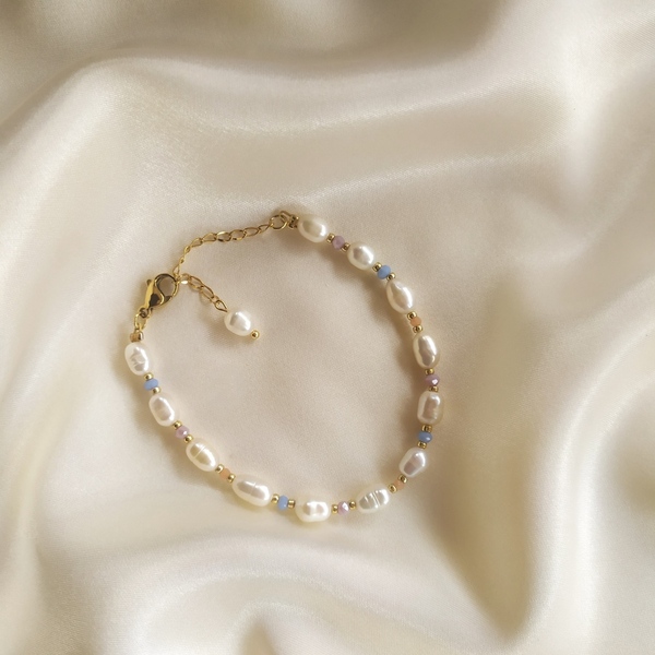 Pearl bracelet -pastel edition| Bραχιόλι με μαργαριτάρια - charms, μαργαριτάρι, ατσάλι, χεριού, αυξομειούμενα