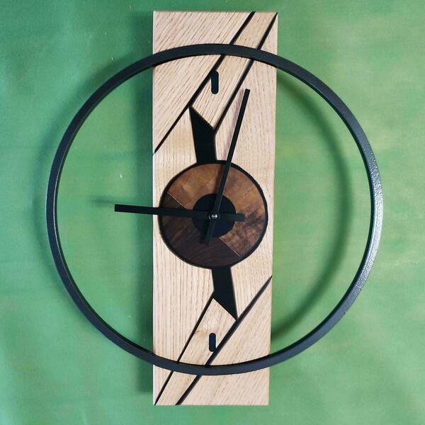 Ρολόι τοίχου "Orbit" κατασκευασμένο από μέταλλο και ξύλο και υγρό γυαλι. - ξύλο, τοίχου, χειροποίητα, διακοσμητικά - 5