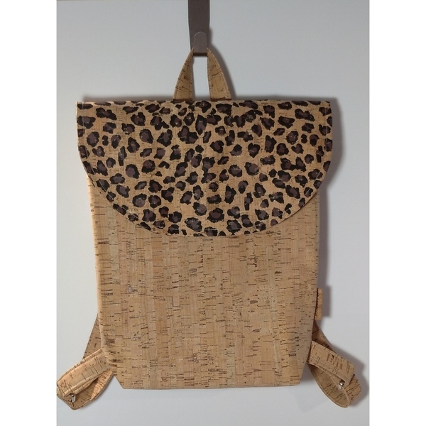 Γυναικεία τσάντα πλάτης από φελλό, με καπάκι Leopard. Anifantou - animal print, πλάτης, μεγάλες, all day, φελλός - 3
