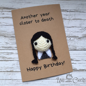 Χιουμοριστική κάρτα γενεθλίων - Wednesday Addams - νήμα, gothic style, γενέθλια, χιουμοριστικό, ευχετήριες κάρτες - 2