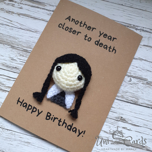 Χιουμοριστική κάρτα γενεθλίων - Wednesday Addams - νήμα, gothic style, γενέθλια, χιουμοριστικό, ευχετήριες κάρτες - 3