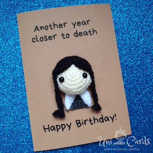 Χιουμοριστική κάρτα γενεθλίων - Wednesday Addams - νήμα, gothic style, γενέθλια, χιουμοριστικό, ευχετήριες κάρτες - 4