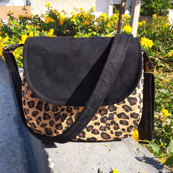 Γυναικεία τσάντα χιαστί από φελλό Leopard. Anifantou - animal print, χιαστί, all day, φελλός - 4