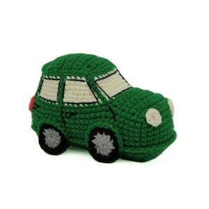 Πλεκτό αυτοκινητάκι- πράσινο - λούτρινα, παιχνίδια, amigurumi, δώρο γέννησης, γούρια αυτοκινήτου - 2