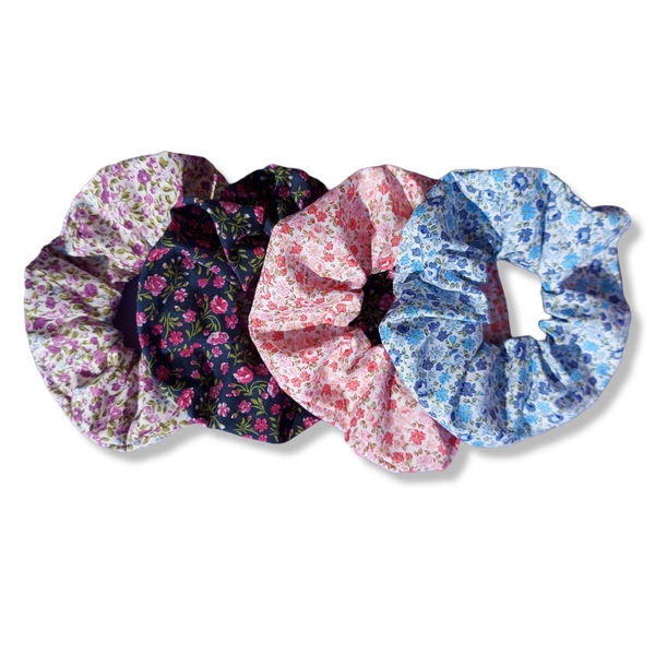 χειροποίητο βαμβακερό λαστιχάκι scrunchie, floral - ύφασμα, λουλούδια, χειροποίητα, λαστιχάκια μαλλιών, 100% βαμβακερό