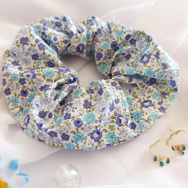 χειροποίητο βαμβακερό λαστιχάκι scrunchie, floral - ύφασμα, λουλούδια, χειροποίητα, λαστιχάκια μαλλιών, 100% βαμβακερό - 5