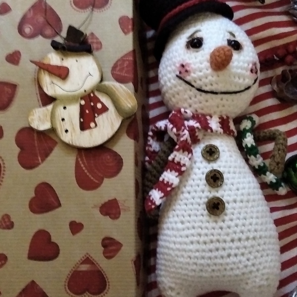 Πλεκτός χειροποίητος χιονάνθρωπος (24cm) - λούτρινα, χριστούγεννα, amigurumi, χιονάνθρωπος - 2