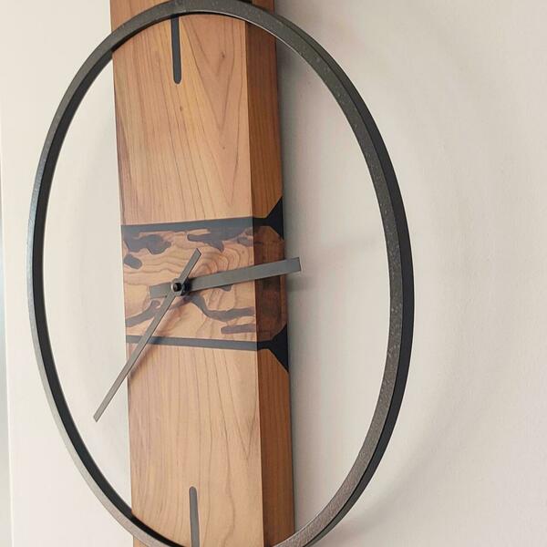 Ρολόι τοίχου"Apricot" κατασκευασμένο από μέταλλο , ξύλο και υγρό γυαλί - ξύλο, τοίχου, χειροποίητα, διακοσμητικά - 3