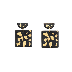 Χειροποίητα σκουλαρίκια τετράγωνα απο πολυμερικό πηλό με φύλλα χρυσού - πηλός, κρεμαστά, καρφάκι, πολυμερικό πηλό