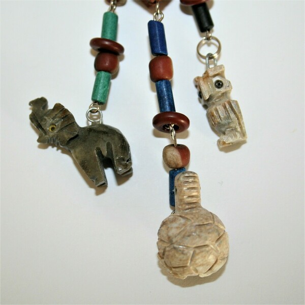 Καρφίτσα-σύμβολο παραμάνα, μινιατούρες κουκουβάγια, χελώνα, ελέφαντας - χειροποίητα, χάντρες - 2