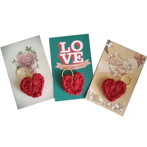 Μπρελόκ καρδιά κόκκινη,με κάρτα Άγιος Βαλεντίνος (5cm) - νήμα, καρδιά, μπρελόκ