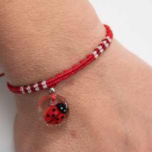 Μάρτης βραχιόλι με Πασχαλίτσα- Martaki Bracelet Macrame with ladybug - March Bracelet - νήμα, μαρτάκια, μαμά και κόρη, χεριού, αυξομειούμενα - 2