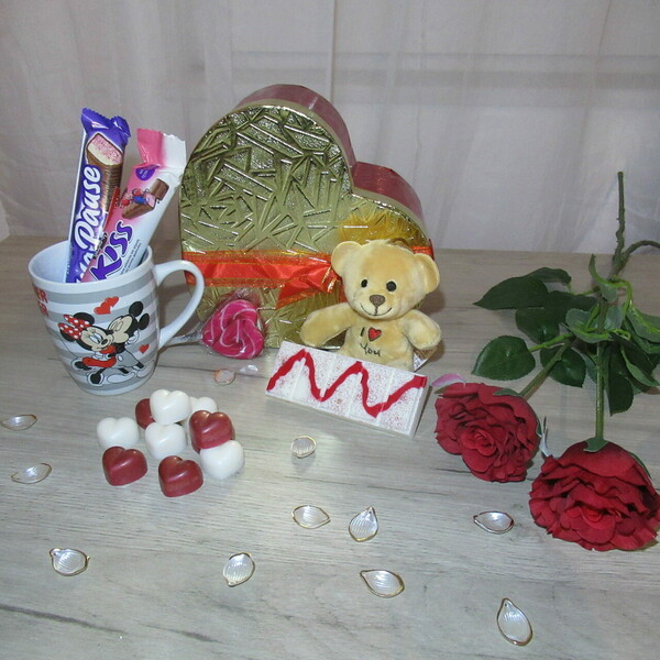 Πακέτο δώρου Valentine's edition: "Falling in Love" - πορσελάνη, κερί, σετ δώρου, soy wax - 2