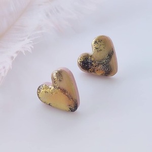 Σκουλαρίκια καρδιές χρυσό μαύρο ξύλινα με υγρό γυαλί - ξύλο, καρδιά, καρφωτά, αγ. βαλεντίνου, δώρα για γυναίκες - 3