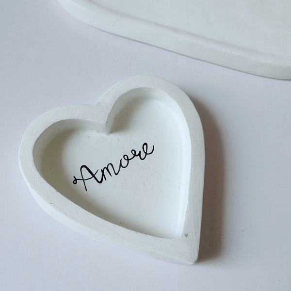 Διακοσμητικό σετ2τεμ κεραμικό amore δισκάκι&καρδιά λευκό 20εκΧ1εκ&9εκΧ2εκ - καρδιά, πηλός, διακοσμητικά, αγ. βαλεντίνου, σετ δώρου - 5