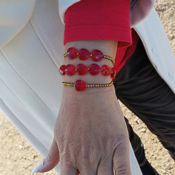 Βραχιόλι γυναικείο με κόκκινες καρδιές - γυαλί, κοσμήματα, δωρο για επέτειο - 3