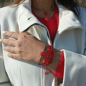 Βραχιόλι γυναικείο με κόκκινες καρδιές - γυαλί, κοσμήματα, δωρο για επέτειο - 5