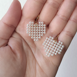 Σκουλαρίκια κρεμαστά με καρδιές από περλίτσες - πλαστικό, κοσμήματα - 2