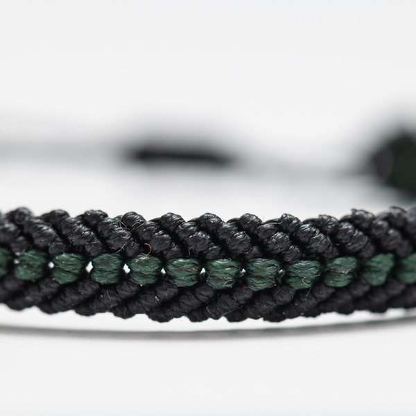 Ανδρικά βραχιόλια, Μαύρο και Σκούρο Πράσινο - Mens Bracelet Macrame, Black and Dark Green - νήμα, μακραμέ, boho, χεριού, αυξομειούμενα - 2