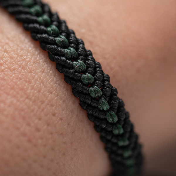 Ανδρικά βραχιόλια, Μαύρο και Σκούρο Πράσινο - Mens Bracelet Macrame, Black and Dark Green - νήμα, μακραμέ, boho, χεριού, αυξομειούμενα - 4