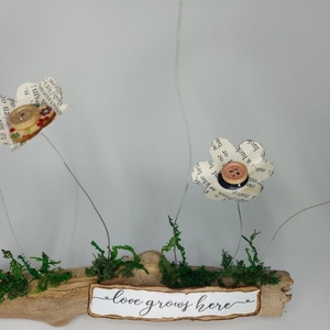 "Love Grows Here" Χειροποίητη κατασκευή ξύλου με λουλούδια - ξύλο, σύρμα, χαρτί, διακοσμητικά - 3
