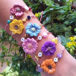 *Ανοιξιάτικα λουλούδια* -μαρτάκι με μοβ λουλούδι από πηλό - πηλός, κορδόνια, λουλούδι, boho, μαρτάκια - 4