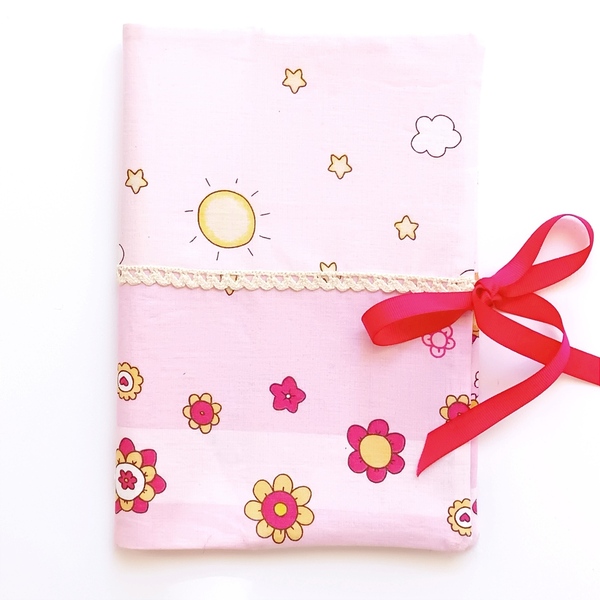 Θήκη βιβλιαρίου υγείας ρόζ για κορίτσι,λουλούδια,πεταλούδες15,5×22. - κορίτσι, θήκες βιβλιαρίου