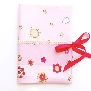 Θήκη βιβλιαρίου υγείας ρόζ για κορίτσι,λουλούδια,πεταλούδες15,5×22. - κορίτσι, θήκες βιβλιαρίου