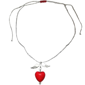 Κολιέ ασημί μακραμέ με κόκκινο χαολίτη καρδιά και ασημί φτερά αγγέλου αυξομειούμενο - ημιπολύτιμες πέτρες, νήμα, μέταλλο, κοσμήματα, βαλεντίνος