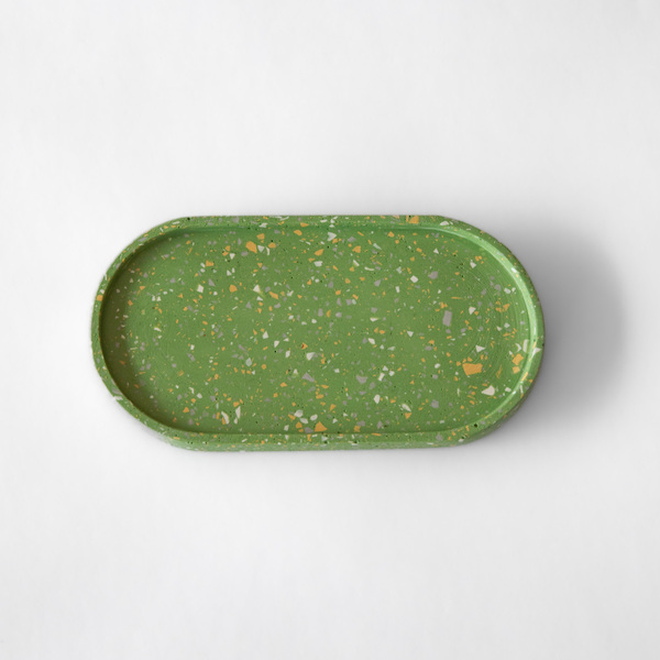 Cooza Classics Χειροποίητος jesmonite οβάλ δίσκος σε πράσινο terrazzo 18x9cm - ρητίνη, σπίτι, διακοσμητικά