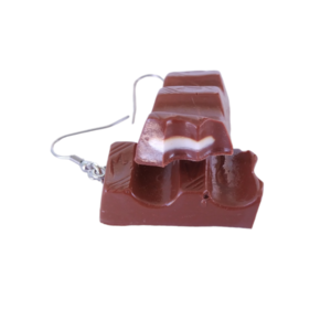 Σκουλαρίκια κρεμαστά κομμάτια σοκολάτας kinder με πολυμερικό πηλό / μεσαίο μέγεθος / ατσάλι / Twice Treasured - πηλός, cute, κρεμαστά, γλυκά, γάντζος - 3
