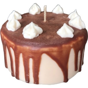 Κερί σε σχήμα τούρτας - αρωματικά κεριά, δώρο γεννεθλίων