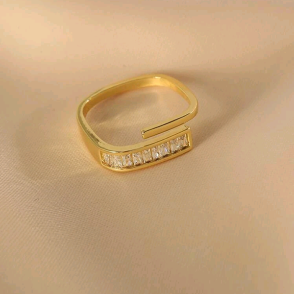 Ατσάλινο Γυναικείο Δαχτυλίδι SQUARE σε χρυσό χρώμα - ατσάλι, για γάμο, αυξομειούμενα, φθηνά - 4