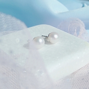 Pearls of the Celestial Sea ~ Μικρά καρφωτά σκουλαρίκια από ασήμι 925 και με μαργαριτάρια καλλιέργειας ποιότητας ΑΑΑ - ημιπολύτιμες πέτρες, ασήμι 925, swarovski, κρεμαστά, καρφάκι