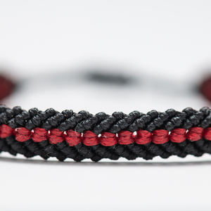 Ανδρικά βραχιόλια, Μαύρο και Κόκκινο - Mens Bracelet Macrame, Black and Red - νήμα, μακραμέ, boho, χεριού, αυξομειούμενα - 4