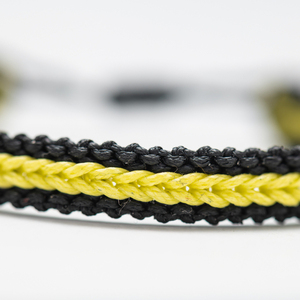 Μακραμέ βραχιόλια ανδρικά μαύρα με κίτρινο, χειροποίητα βραχιόλια γυναίκα - Macrame bracelet mens black with yellow, handmade bracelet womens - νήμα, μακραμέ, boho, χεριού, αυξομειούμενα - 4