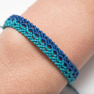 Μακραμέ βραχιόλια γυναίκα μπλε και τυρκουάζ μπλε, χειροποίητα βραχιόλια - Macrame bracelet womens blue and turquoise blue, handmade bracelet - νήμα, μακραμέ, boho, χεριού, αυξομειούμενα - 2