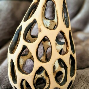 Το Αινιγματικό Αυγό (The Hollow Egg Enigma) - Κεραμικό αυγό - κεραμικό, ρεσώ & κηροπήγια - 3