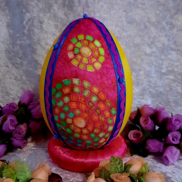 Χειροποίητο Πασχαλινό αυγό από βαμβακερό ύφασμα σε αποχρώσεις του κίτρινου και ροζ. Υψος 14 cm - διακοσμητικά, πασχαλινά αυγά διακοσμητικά, πασχαλινά δώρα, διακοσμητικό πασχαλινό - 2