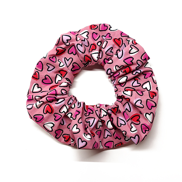 Λαστιχάκι scrunchie με ροζ & λευκές καρδιές - ύφασμα, καρδιά, λαστιχάκια μαλλιών