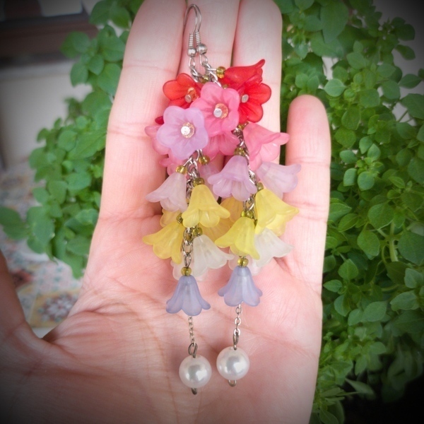 Μακριά boho σκουλαρίκια με λουλούδια - πλαστικό, χάντρες, μακριά, boho, κρεμαστά - 4