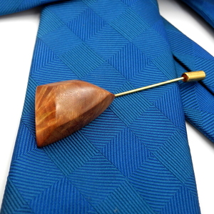 Καρφίτσα γραβάτας χειροποίητη, μοναδική, απο ξύλο ελιάς 3 x 2 εκ. - ξύλο