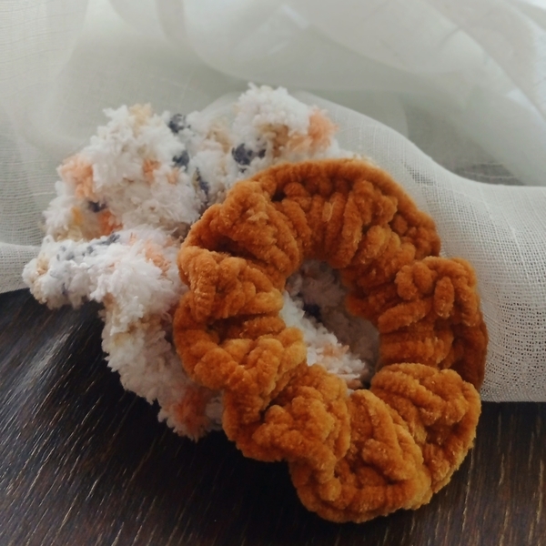 mini fluffy scrunchie πορτοκαλι (βελούδινο) - νήμα, λαστιχάκια μαλλιών - 2