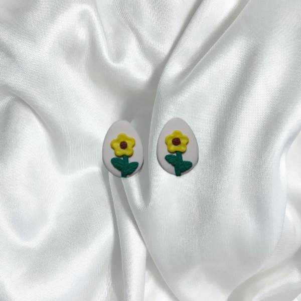 Spring Studs| Χειροποίητα καρφωτά σκουλαρίκια λουλούδι σε αυγό - πηλός, λουλούδι, καρφωτά, μικρά, ατσάλι
