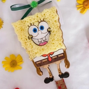 Λαμπάδα "SpongeBob" χειροποίητη με ξύλινα διακοσμητικά στοιχεία - λαμπάδες, για παιδιά, για ενήλικες, για εφήβους - 2