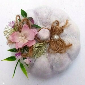 Διακοσμητική μωβ κολοκύθα με λουλούδια - σπίτι, διακοσμητικά, γύψος - 3