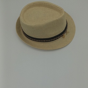 Ψάθινο καπέλο με ατσάλινη αλυσίδα - ψάθινα