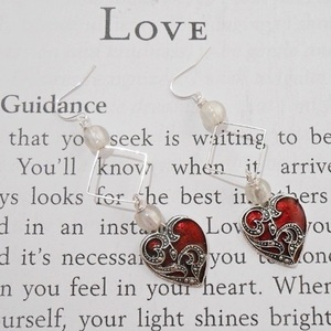 Σκουλαρίκια καρδιά με μεταλλικά στοιχεία και χάντρες Gothic heart Earrings Red Heart jewelry - καρδιά, χάντρες, ατσάλι, κρεμαστά, γάντζος - 3